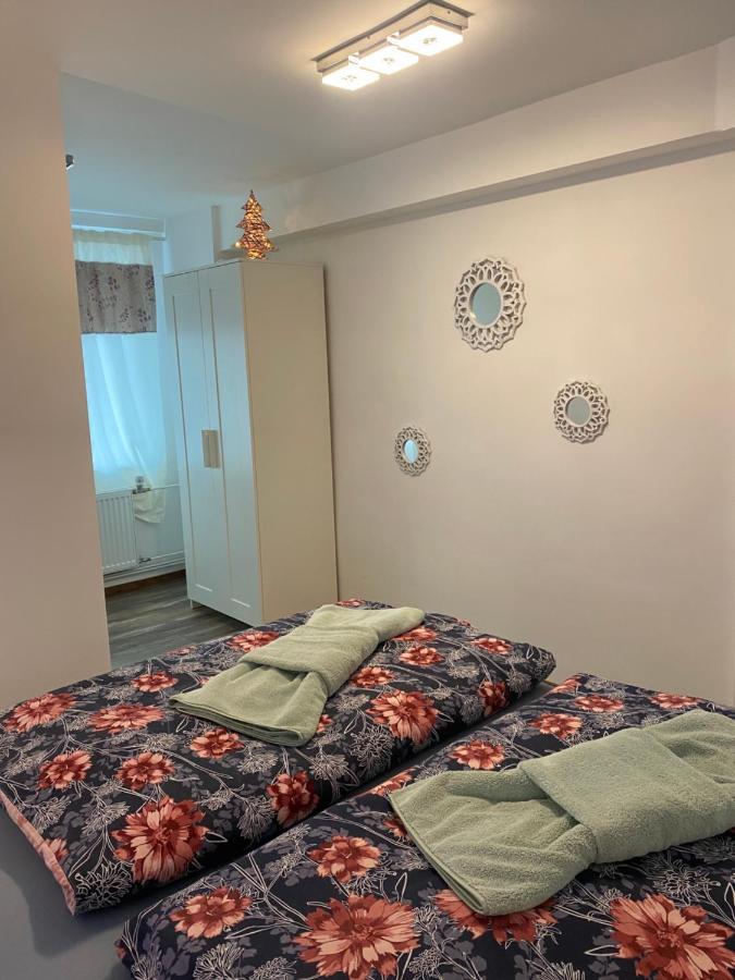 אלטנאו Kleine-Romantische Ferienwohnung Parkplatz Vor Dem Haus! מראה חיצוני תמונה
